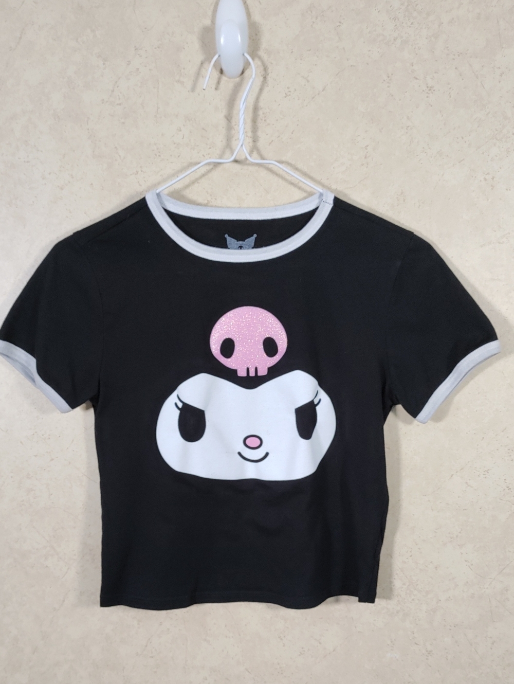 J143 Hot Topic Kuromi Face Girl's Ringer Tee S